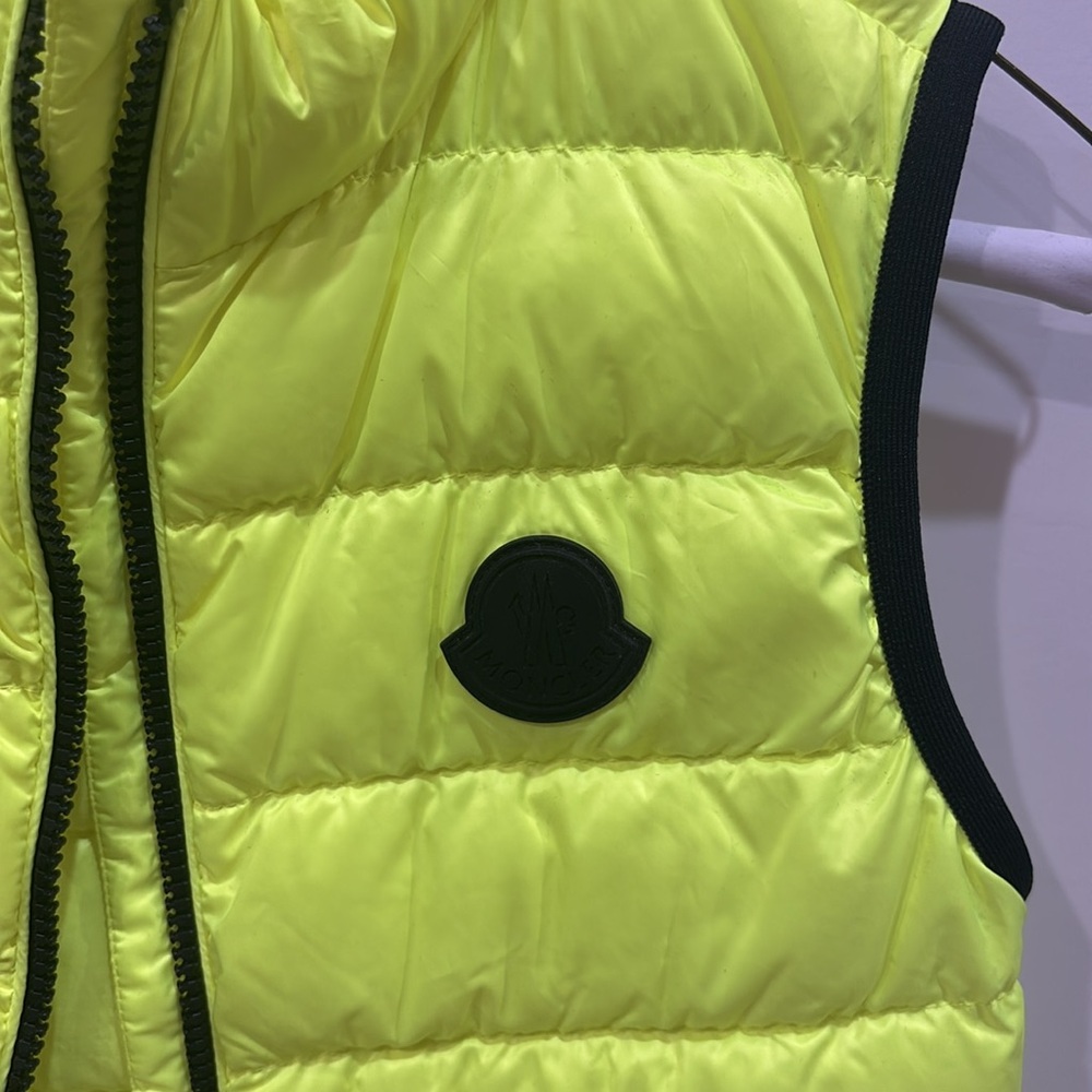 Boys Moncler Yellow Puffer Vest with Black Trim - Picture 3 of 6